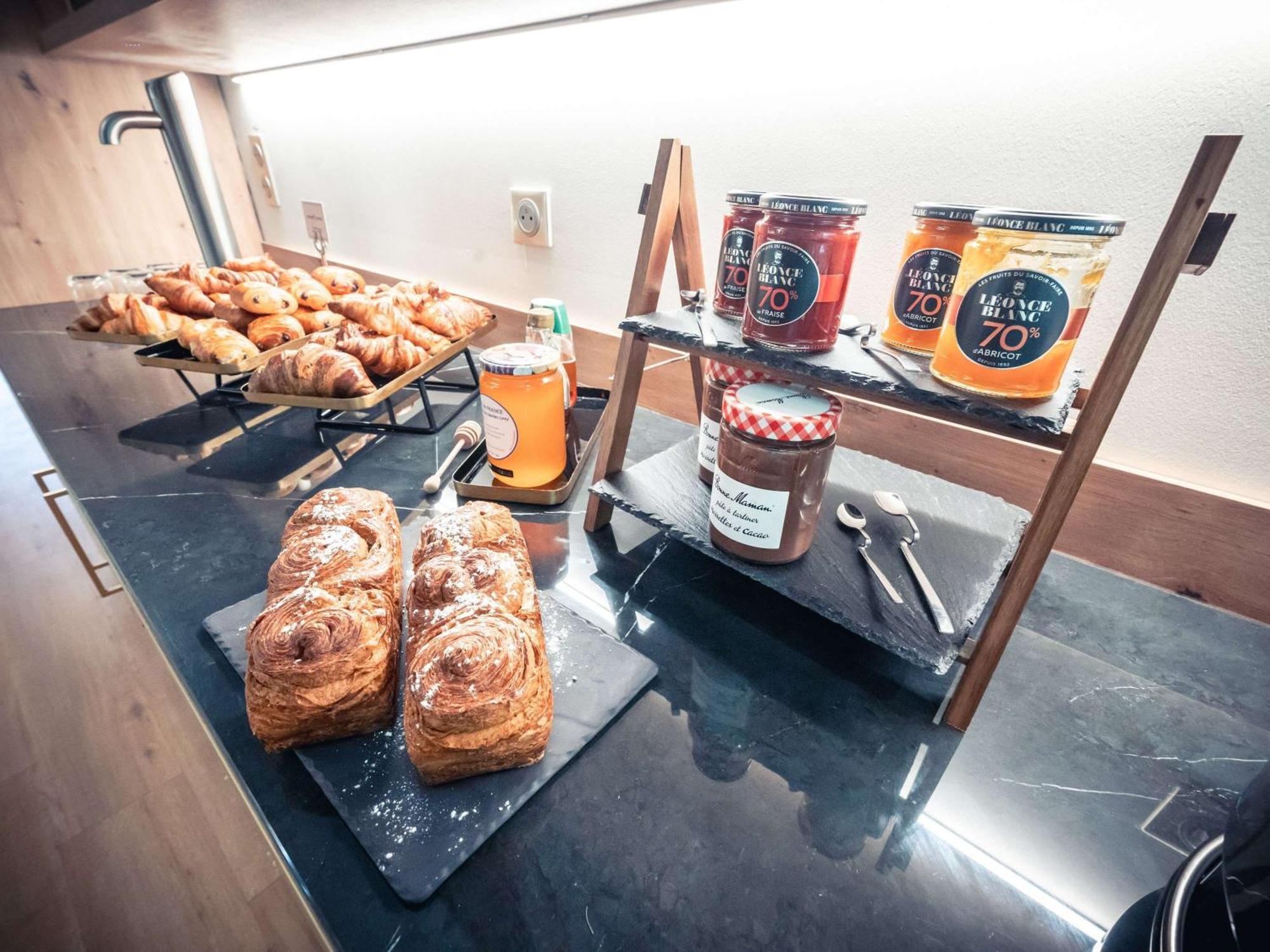 Mercure Troyes Centre Екстериор снимка